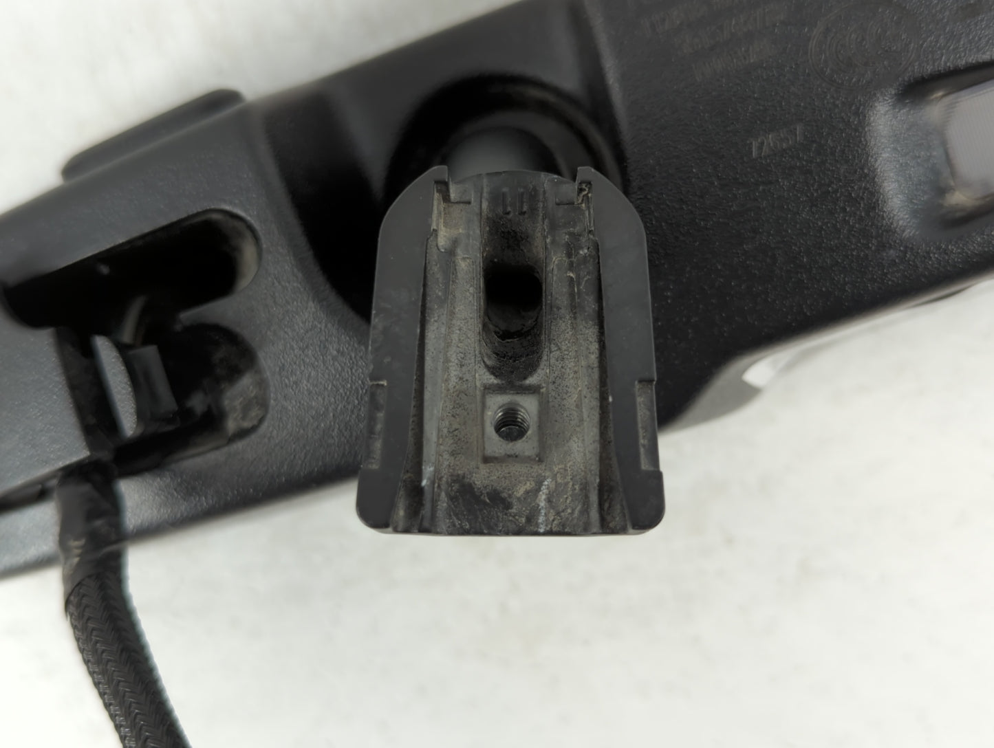 2017 Jeep Compass Interior Rear View Mirror Replacement OEM P/N:55157457AD 112816 905-4033 Fits OEM Used Auto Parts - Oemusedautoparts1.com