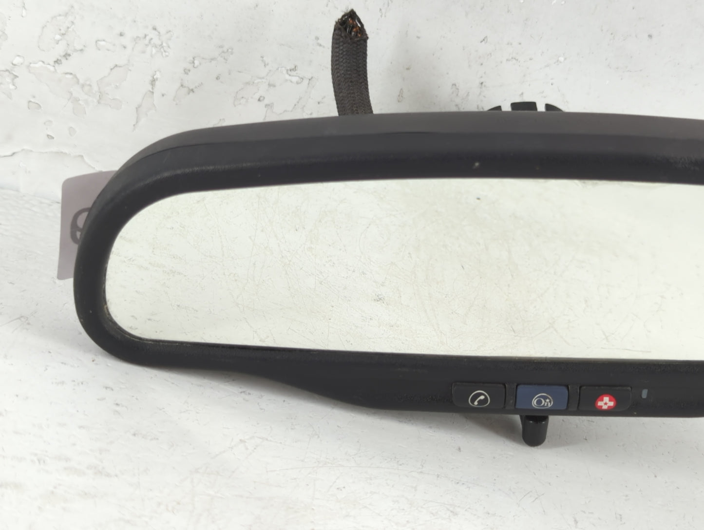 2007-2008 Gmc Acadia Interior Rear View Mirror Replacement OEM P/N:E11015885 Fits OEM Used Auto Parts - Oemusedautoparts1.com