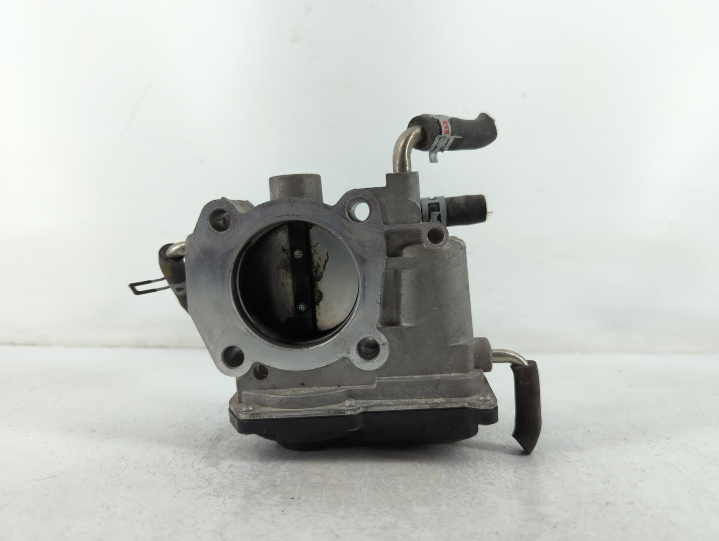 2007-2011 Toyota Camry Throttle Body P/N:22030-0H030 Fits Fits 2006 2007 2008 2009 2010 2011 2012 2013 2014 2015 OEM Used Auto Parts - Oemusedautoparts1.com