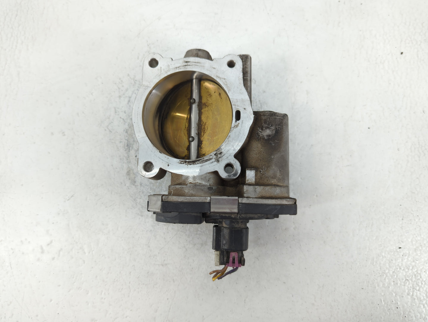 2008-2011 Buick Enclave Throttle Body P/N:995AA3122C Fits Fits 2007 2008 2009 2010 2011 OEM Used Auto Parts - Oemusedautoparts1.com