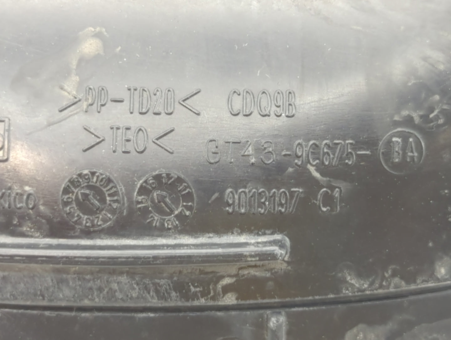 2017-2017 Ford Fusion Air Cleaner Intake-duct Hose Tube - Oemusedautoparts1.com