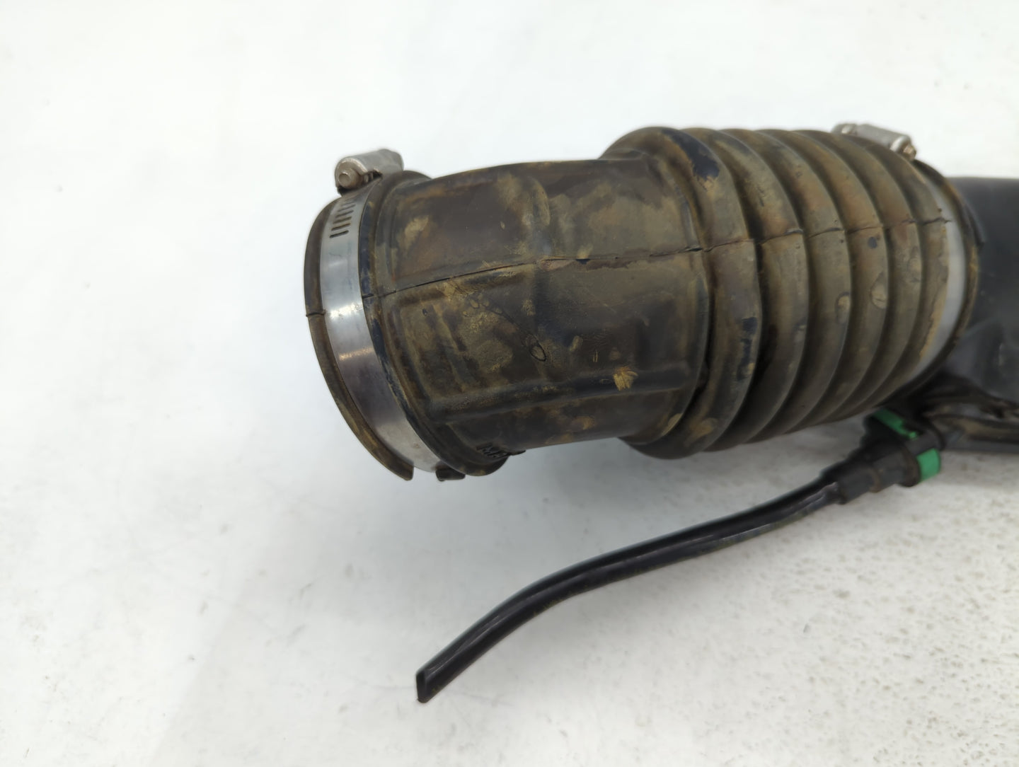 2020 Lincoln Corsair Air Cleaner Intake Duct Hose Tube - Oemusedautoparts1.com