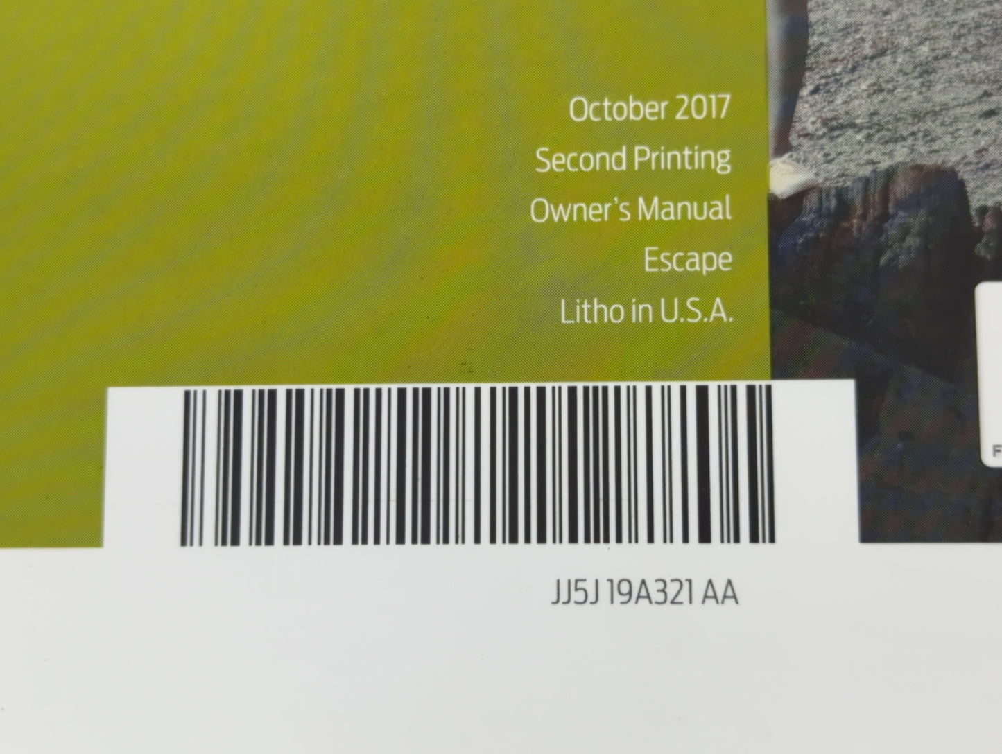 2018 Ford Focus Owners Manual Book Guide P/N:JJ5J19A321AA OEM Used Auto Parts - Oemusedautoparts1.com