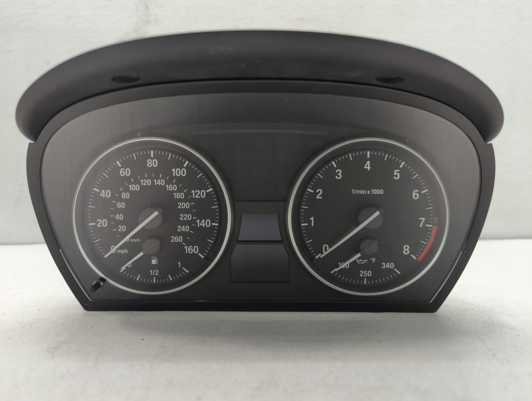 2011-2013 Bmw 328i Instrument Cluster Speedometer Gauges P/N:9242370-01 709 165 026 Fits Fits 2011 2012 2013 OEM Used Auto Parts