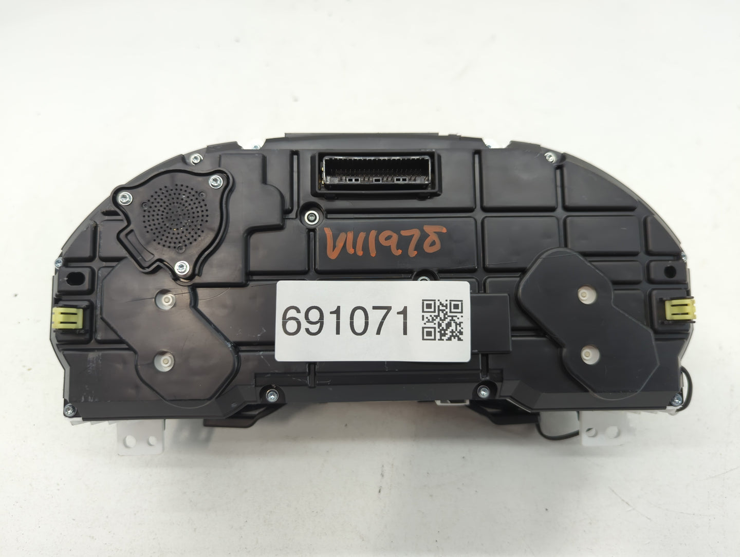 2019 Subaru Legacy Instrument Cluster Speedometer Gauges P/N:155343 A2C1963501 Fits OEM Used Auto Parts - Oemusedautoparts1.com