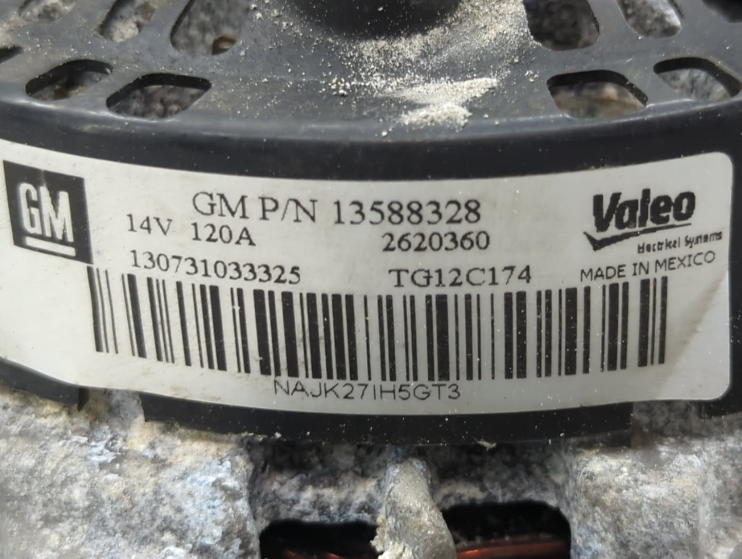 2010-2017 Chevrolet Equinox Alternator Replacement Generator Charging Assembly Engine OEM P/N:13588328 Fits OEM Used Auto Parts - Oemusedautoparts1.com