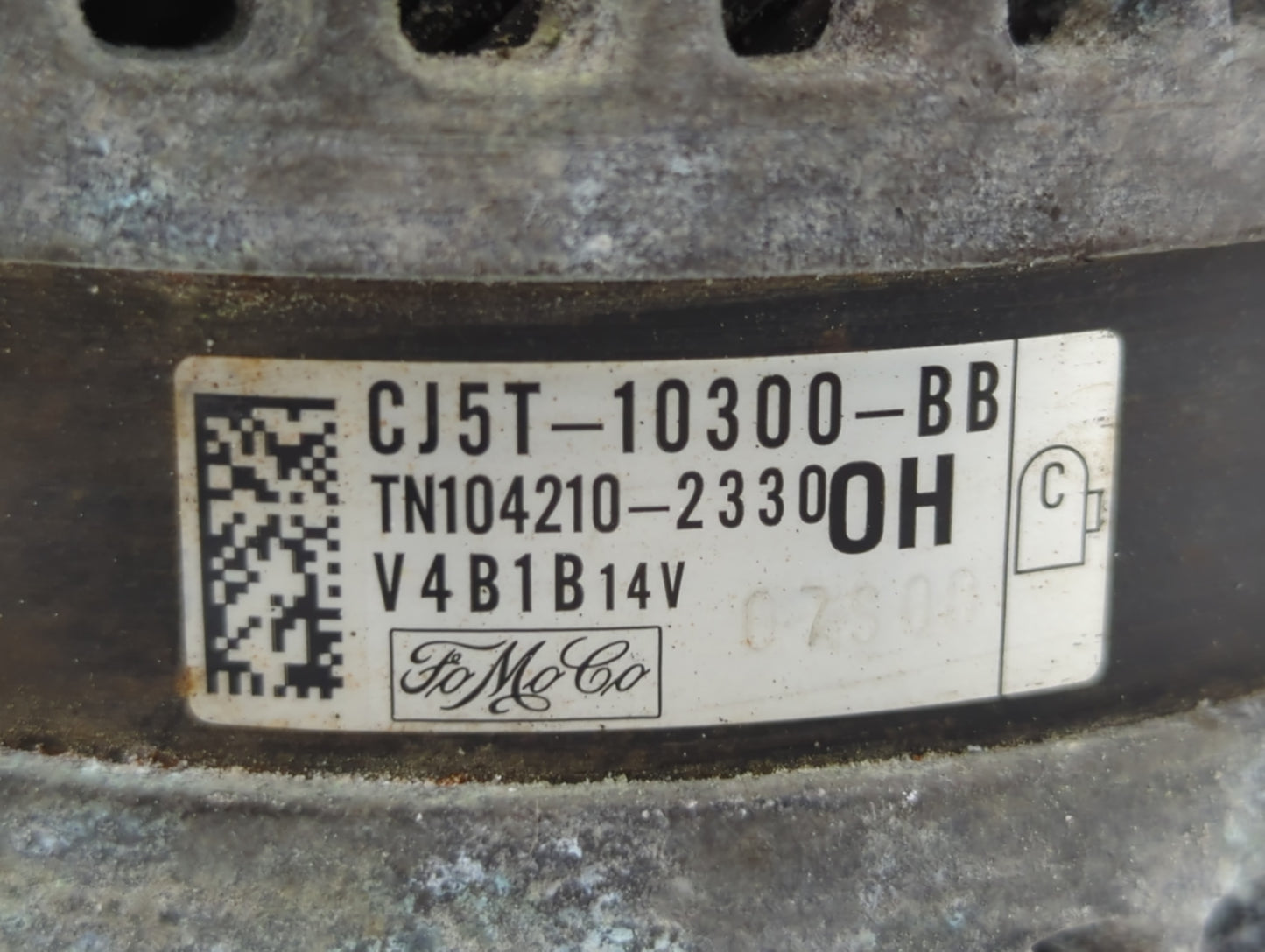 2013-2019 Ford Escape Alternator Replacement Generator Charging Assembly Engine OEM P/N:104210-2330 CJ5T-10300-BB Fits OEM Used Auto Parts - Oemusedautoparts1.com