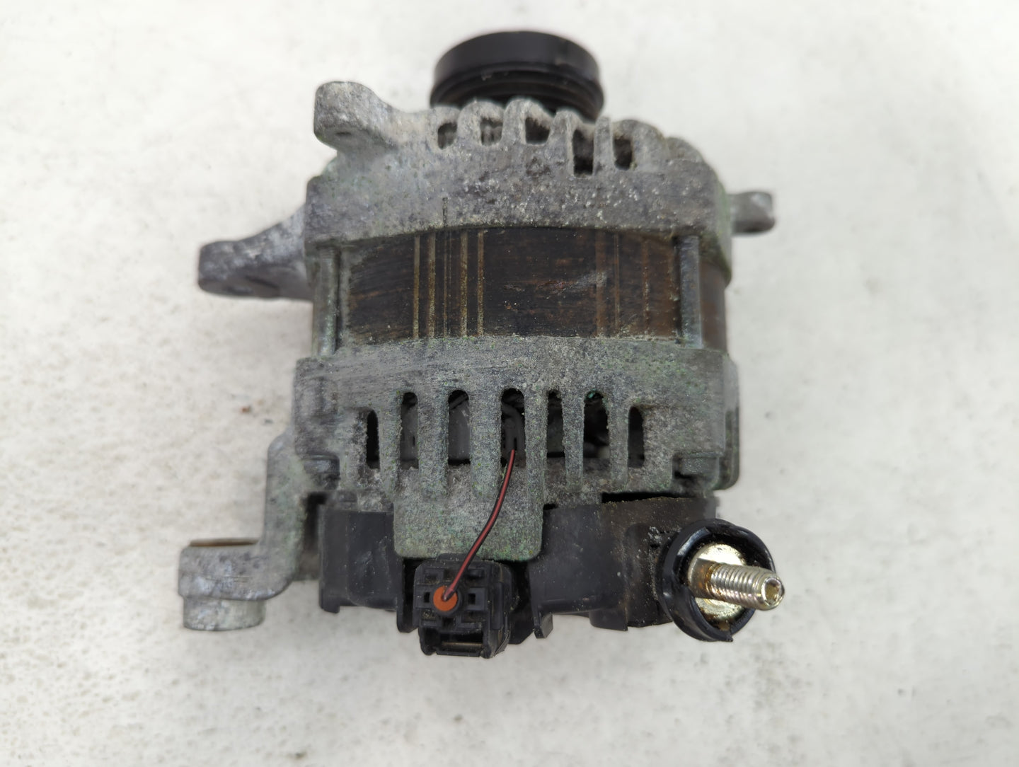 2017-2018 Subaru Forester Alternator Replacement Generator Charging Assembly Engine OEM P/N:23700-AB000 Fits Fits 2017 2018 OEM Used Auto Parts - Oemusedautoparts1.com