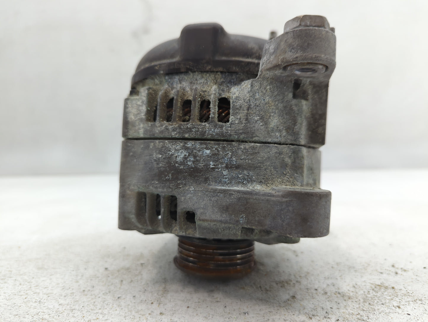 2015-2019 Hyundai Sonata Alternator Replacement Generator Charging Assembly Engine OEM P/N:TN104211-8790 37300-2G061 Fits OEM Used Auto Parts - Oemusedautoparts1.com