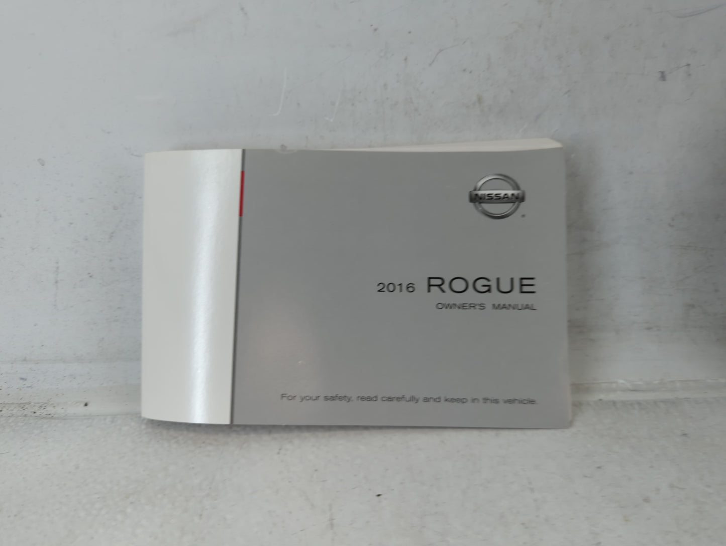 2016 Nissan Rogue Owners Manual Book Guide P/N:TOOUM-JM03D OEM Used Auto Parts - Oemusedautoparts1.com