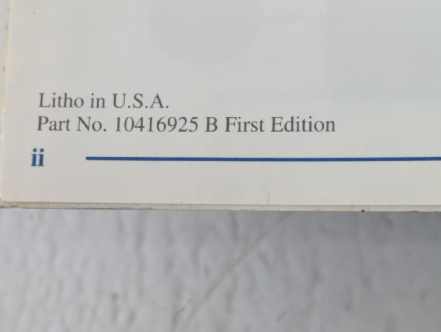 2001 Buick Regal Owners Manual Book Guide P/N:10416925 OEM Used Auto Parts - Oemusedautoparts1.com