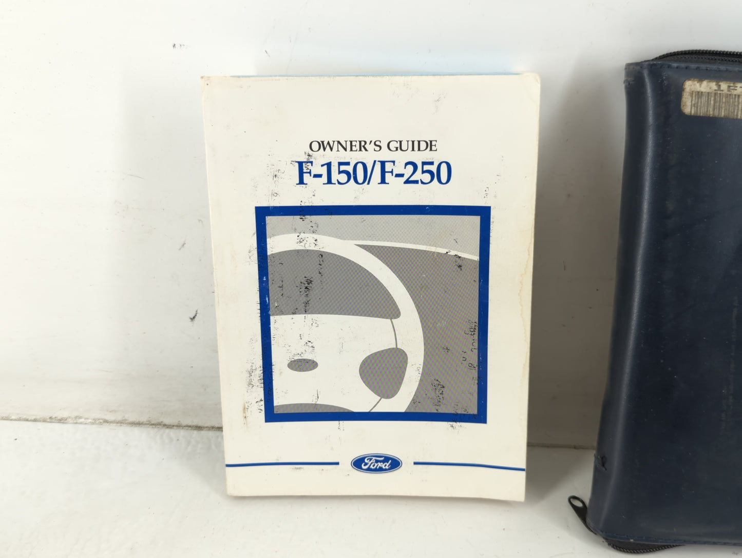 1997 Ford F-150 Owners Manual Book Guide P/N:FCS-12174-97OG F75J-19A321-AA OEM Used Auto Parts - Oemusedautoparts1.com