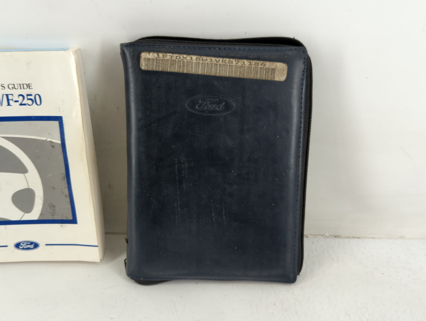 1997 Ford F-150 Owners Manual Book Guide P/N:FCS-12174-97OG F75J-19A321-AA OEM Used Auto Parts - Oemusedautoparts1.com