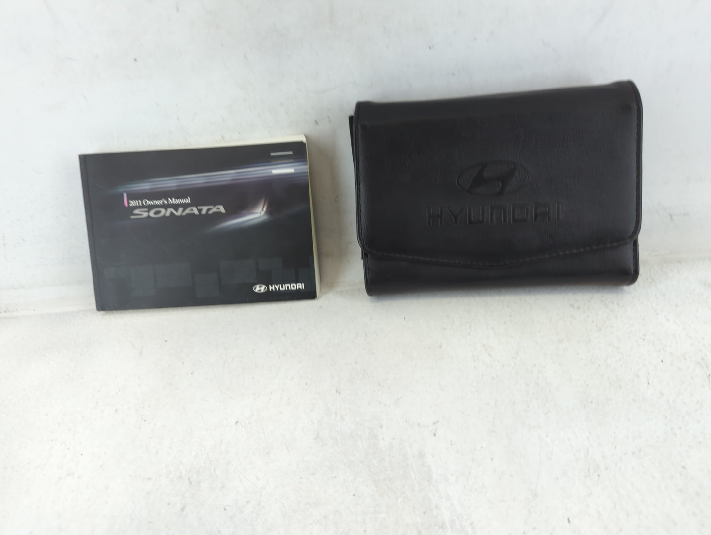 2011 Hyundai Sonata Owners Manual Book Guide P/N:A3S0-EU08G OEM Used Auto Parts - Oemusedautoparts1.com