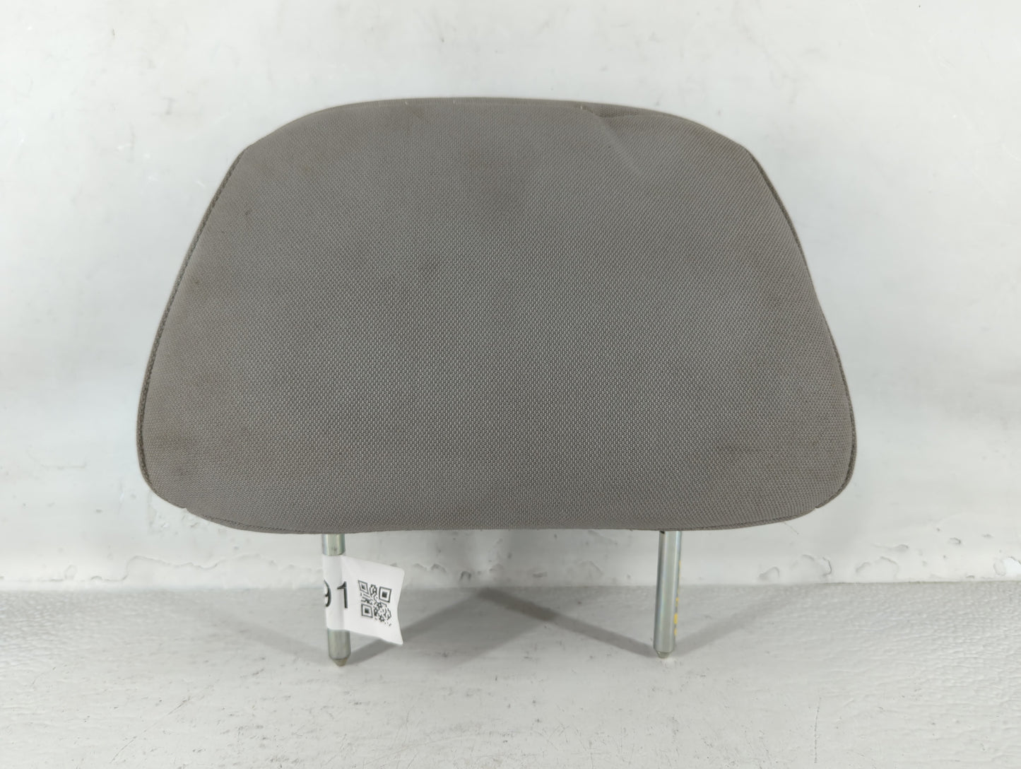 2006-2009 Chevrolet Hhr Headrest Head Rest Rear Seat Fits Fits 2006 2007 2008 2009 OEM Used Auto Parts - Oemusedautoparts1.com