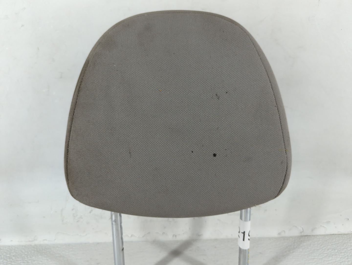2006-2009 Chevrolet Hhr Headrest Head Rest Rear Seat Fits Fits 2006 2007 2008 2009 OEM Used Auto Parts - Oemusedautoparts1.com