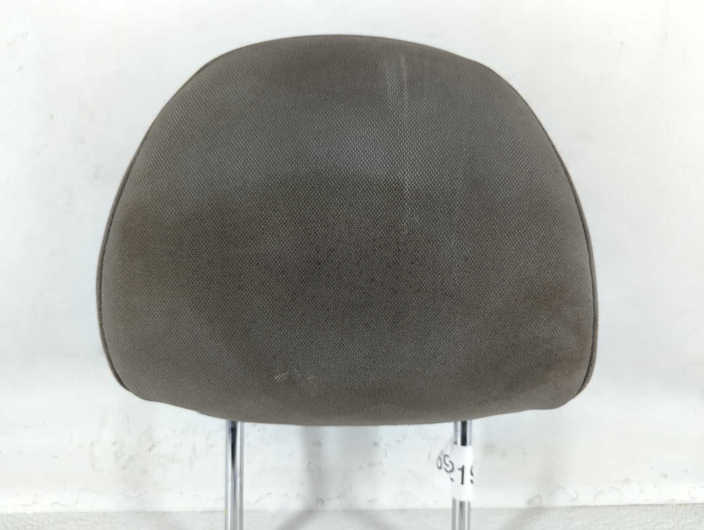 2006-2009 Chevrolet Hhr Headrest Head Rest Front Driver Passenger Seat Fits Fits 2006 2007 2008 2009 OEM Used Auto Parts - Oemusedautoparts1.com