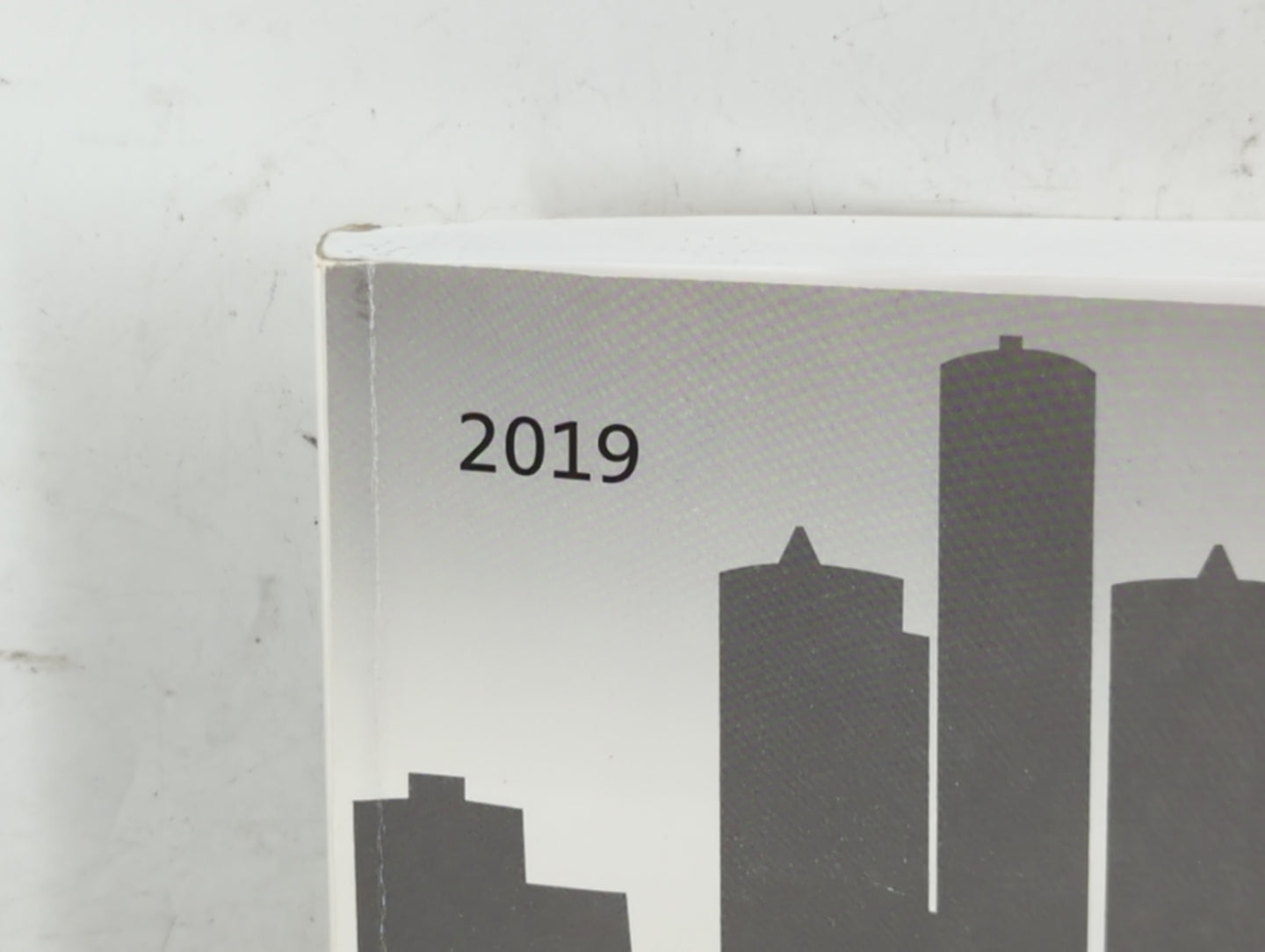 2019 Chevrolet Malibu Owners Manual Book Guide P/N:84074155 A OEM Used Auto Parts - Oemusedautoparts1.com