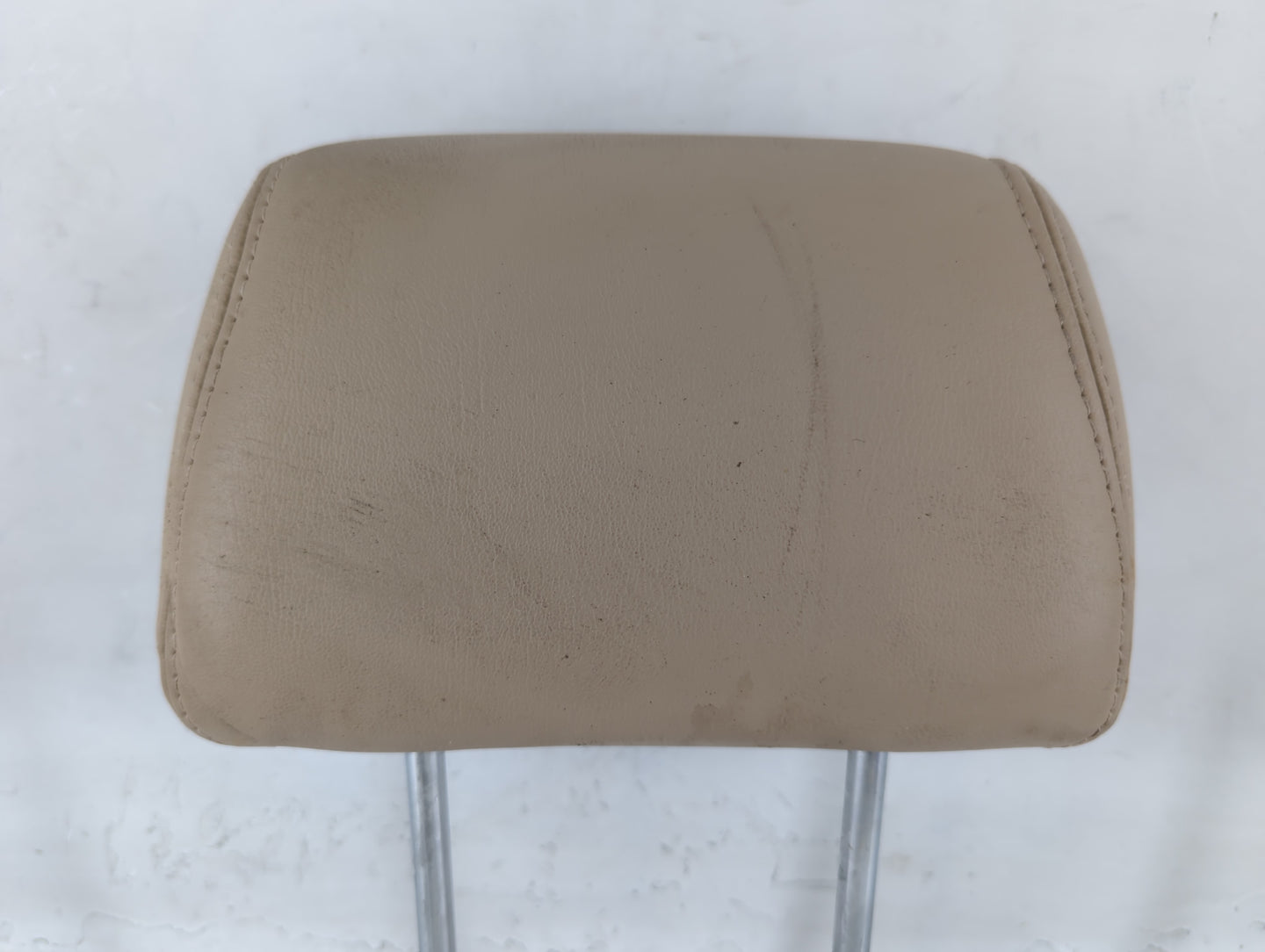 2004-2006 Cadillac Srx Headrest Head Rest Rear Seat Fits Fits 2004 2005 2006 OEM Used Auto Parts - Oemusedautoparts1.com