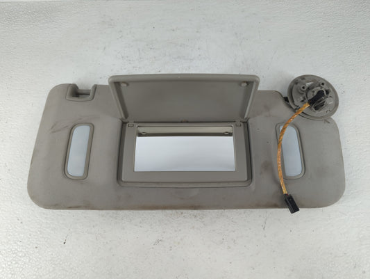 2010 Chevrolet Traverse Sun Visor Shade Replacement Passenger Right Mirror Fits OEM Used Auto Parts - Oemusedautoparts1.com