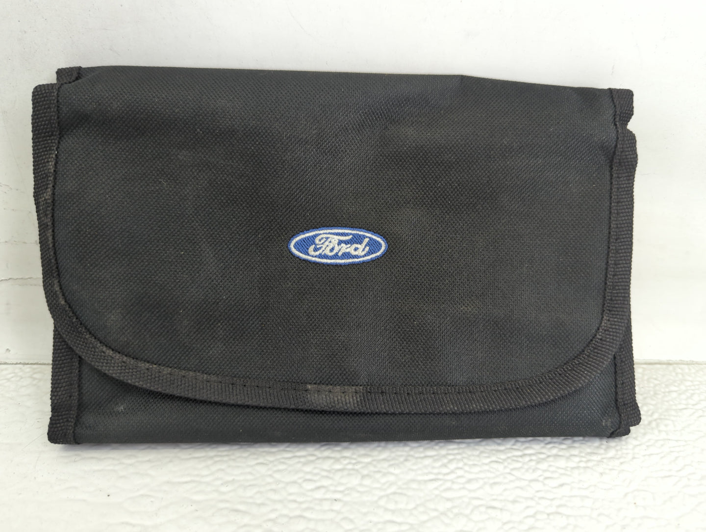 2013 Ford Edge Owners Manual Book Guide P/N:DT4J-19A321 AA OEM Used Auto Parts - Oemusedautoparts1.com