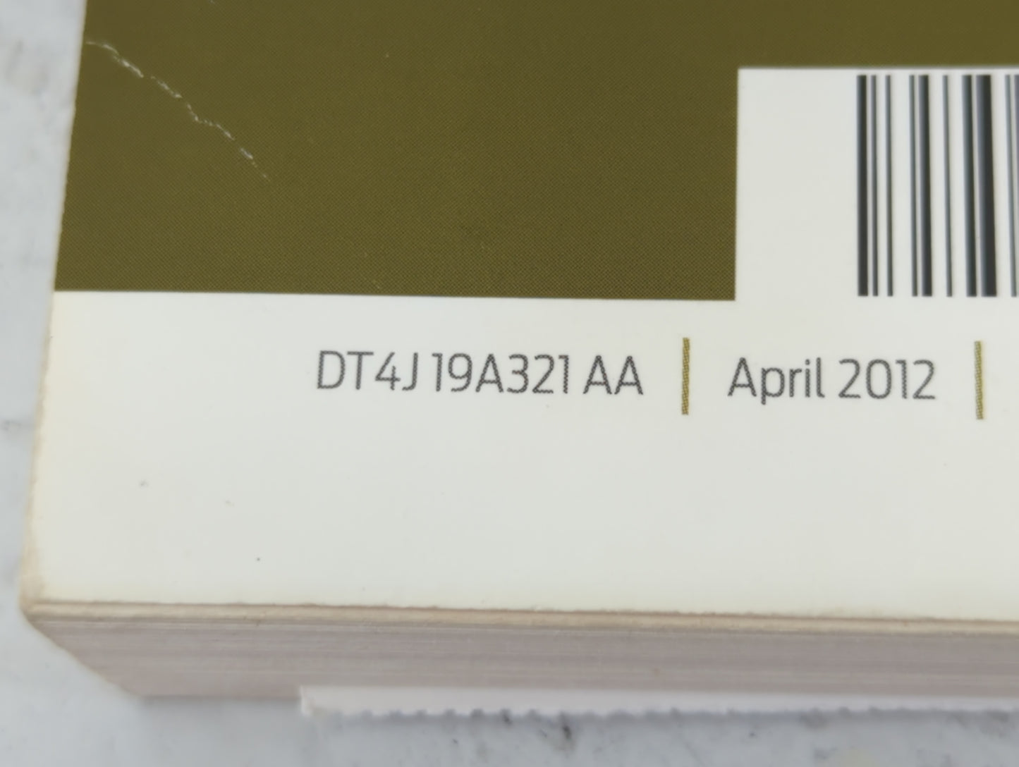 2013 Ford Edge Owners Manual Book Guide P/N:DT4J-19A321 AA OEM Used Auto Parts - Oemusedautoparts1.com