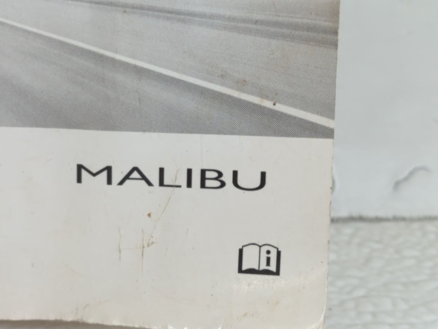 2011 Chevrolet Malibu Owners Manual Book Guide P/N:20786885A OEM Used Auto Parts - Oemusedautoparts1.com