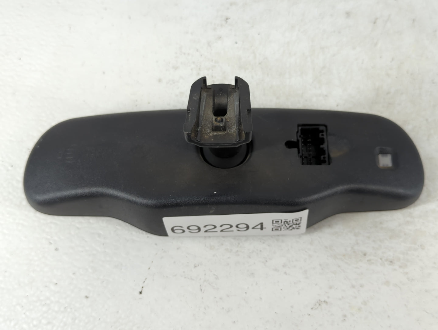 2009-2017 Buick Enclave Interior Rear View Mirror Replacement OEM P/N:15816792 Fits OEM Used Auto Parts - Oemusedautoparts1.com