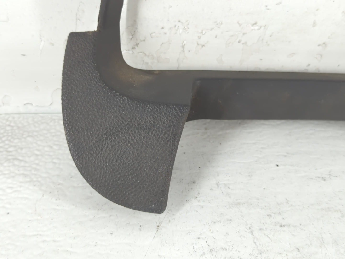 2006 Chevrolet Hhr Radio Climate Panel Bezel - Oemusedautoparts1.com