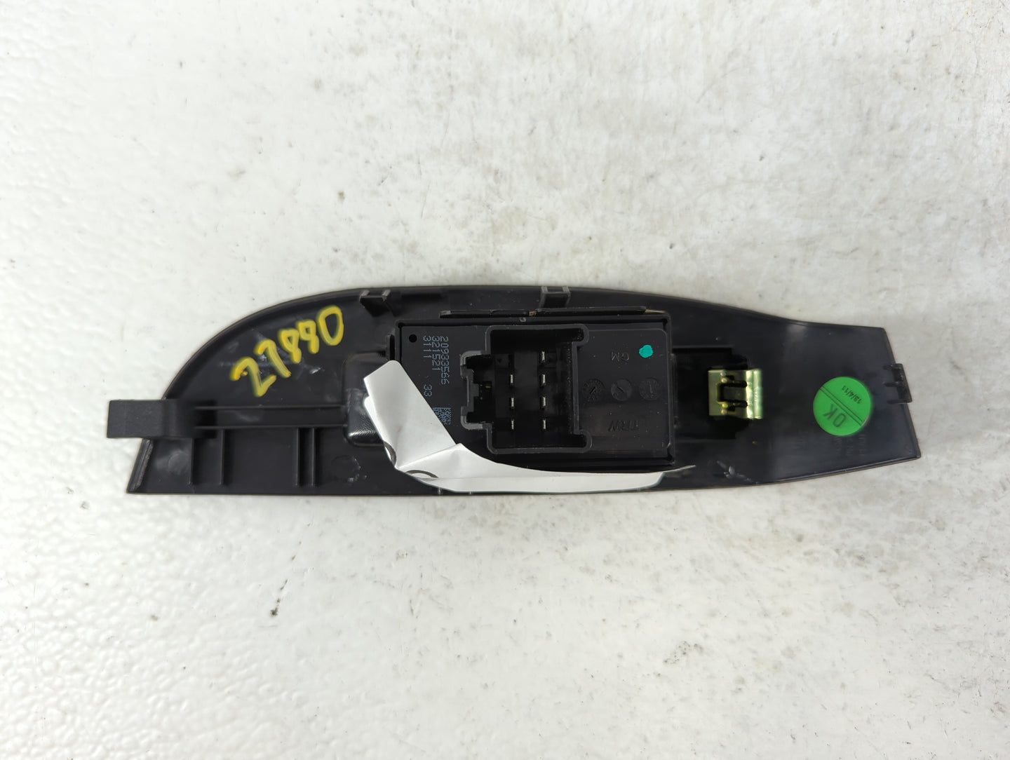 2013-2013 Chevrolet Malibu Passenger Right Power Window Switch - Oemusedautoparts1.com