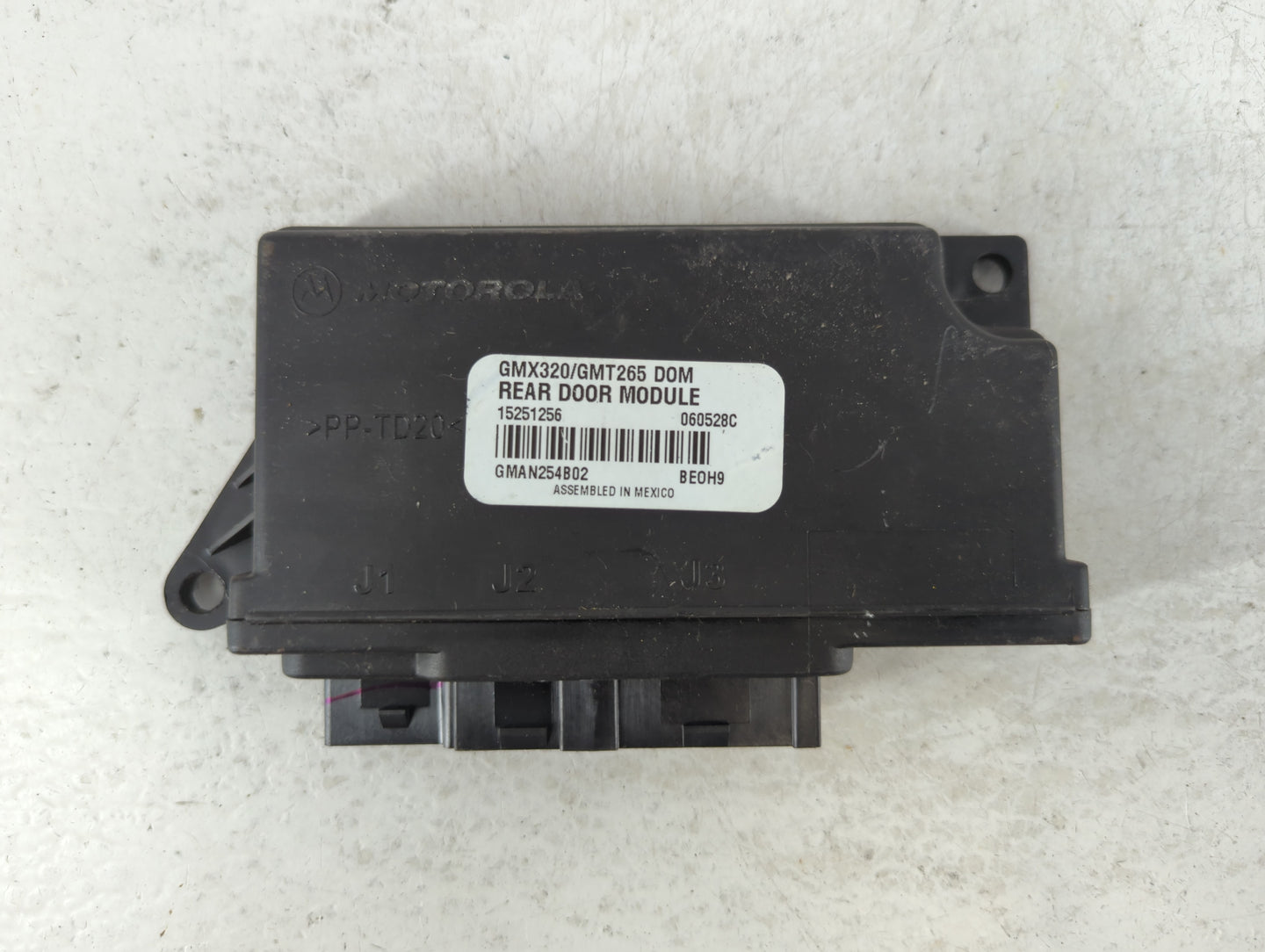 2006 Cadillac Srx Bluetooth Phone Communication Control Module Ccm Oem - Oemusedautoparts1.com
