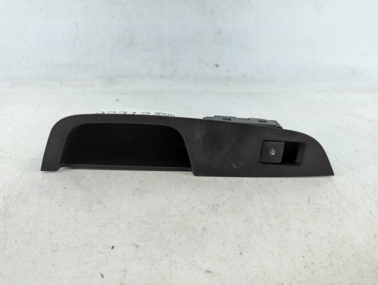 2010-2017 Gmc Terrain Master Power Window Switch Replacement Driver Side Left P/N:2098720 Fits OEM Used Auto Parts - Oemusedautoparts1.com