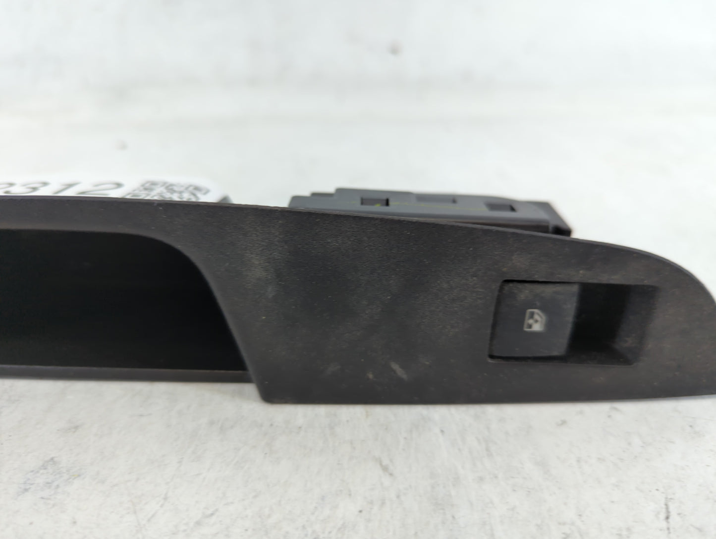 2010-2017 Gmc Terrain Master Power Window Switch Replacement Driver Side Left P/N:2098720 Fits OEM Used Auto Parts - Oemusedautoparts1.com