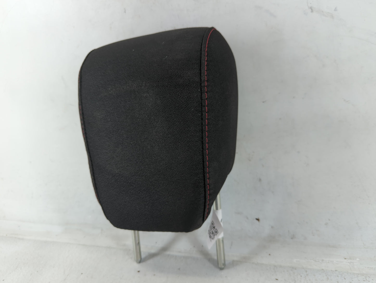 2014-2017 Chevrolet Equinox Headrest Head Rest Rear Seat Fits Fits 2014 2015 2016 2017 OEM Used Auto Parts - Oemusedautoparts1.com