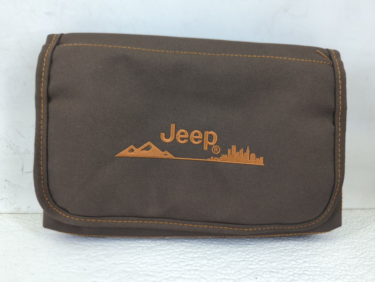 2018 Jeep Compass Owners Manual Book Guide P/N:18MP-926-AA OEM Used Auto Parts - Oemusedautoparts1.com