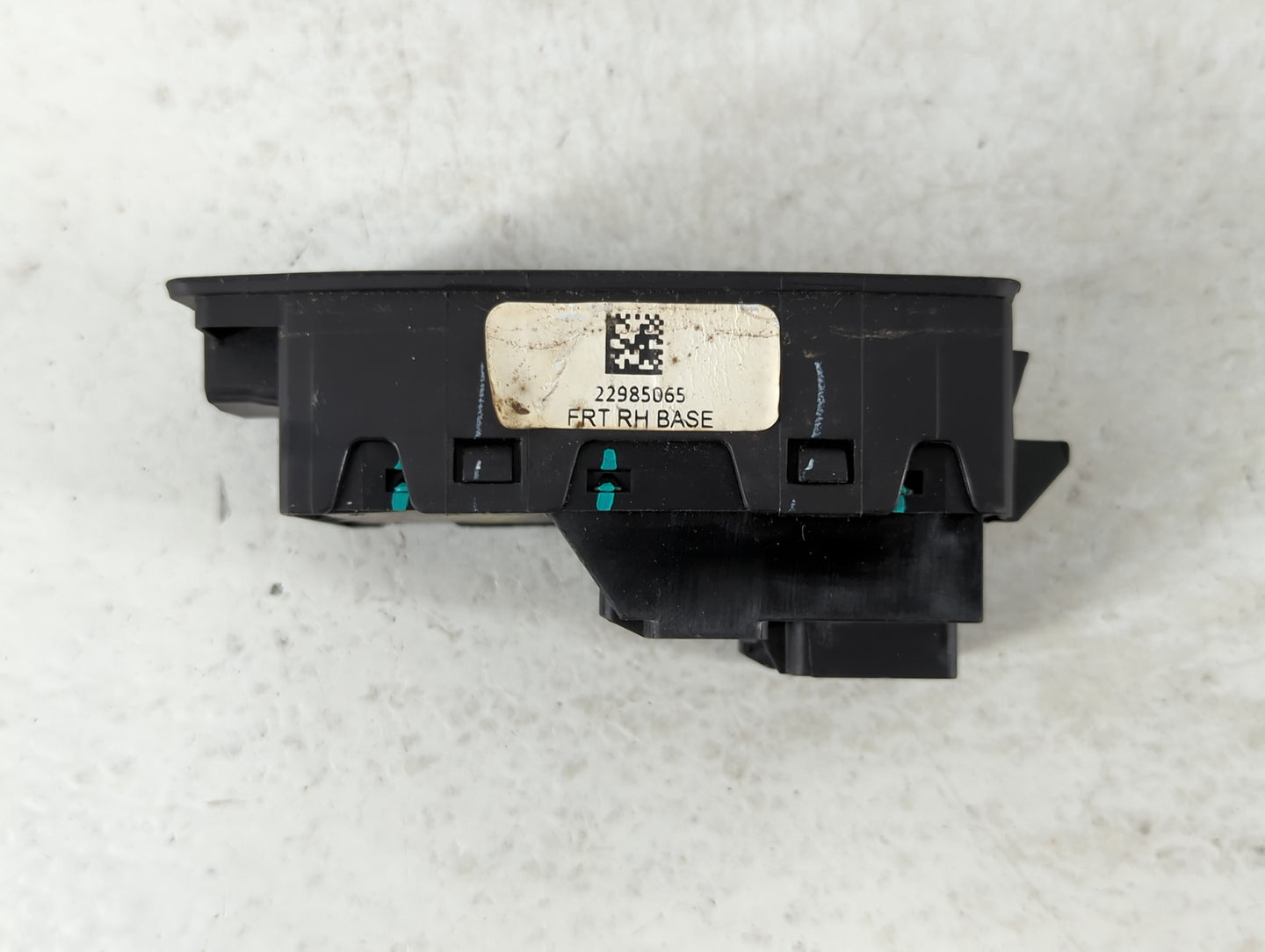 2015-2017 Buick Regal Passenger Right Power Window Switch 22985065 - Oemusedautoparts1.com
