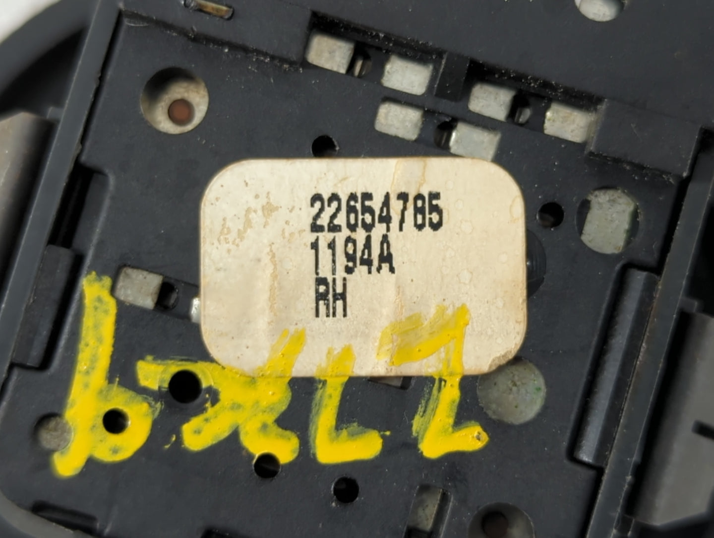 2005 Dodge Caliber Passenger Right Power Window Switch 226547851194a - Oemusedautoparts1.com