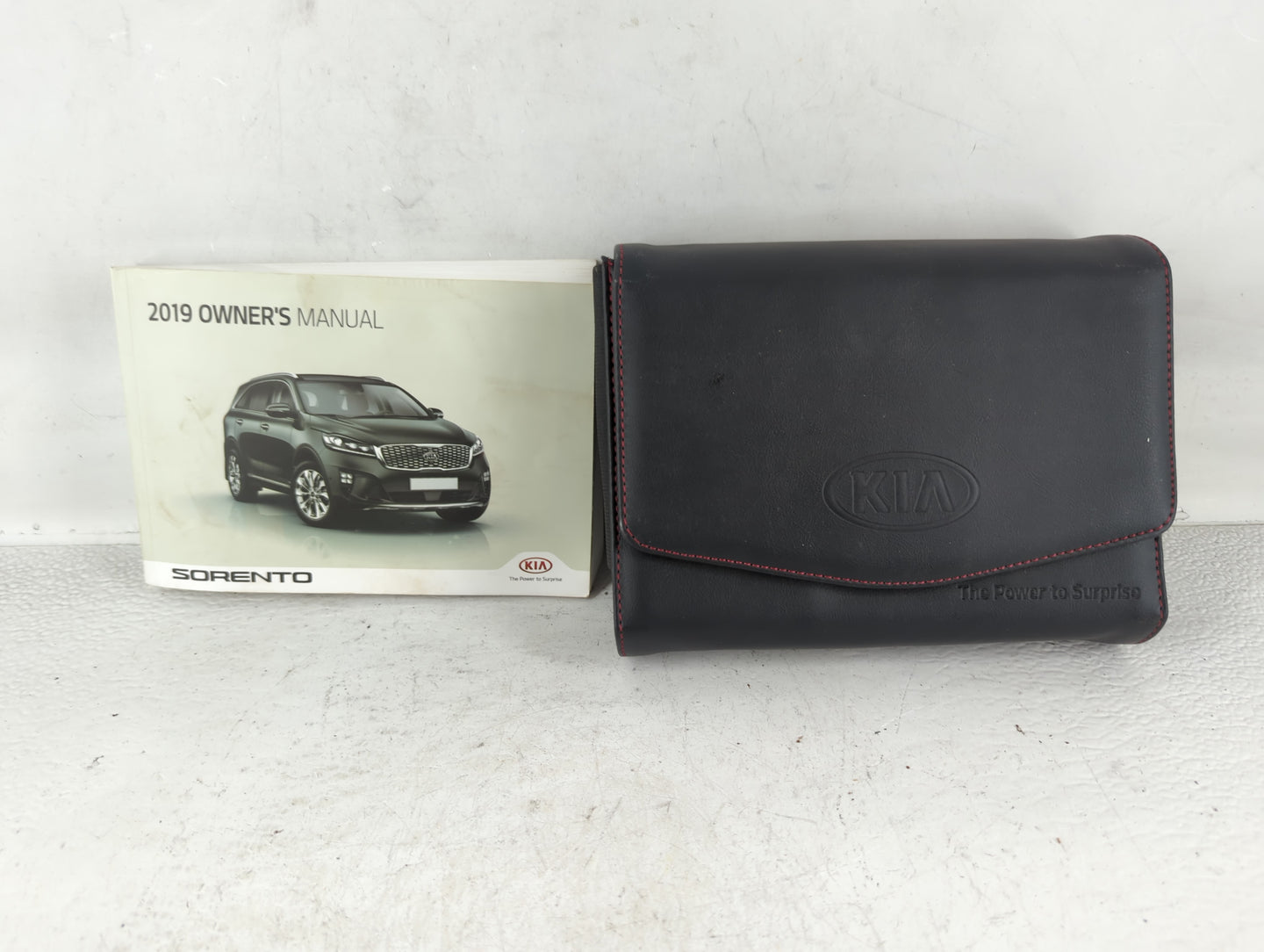2019 Kia Sorento Owners Manual Book Guide OEM Used Auto Parts - Oemusedautoparts1.com