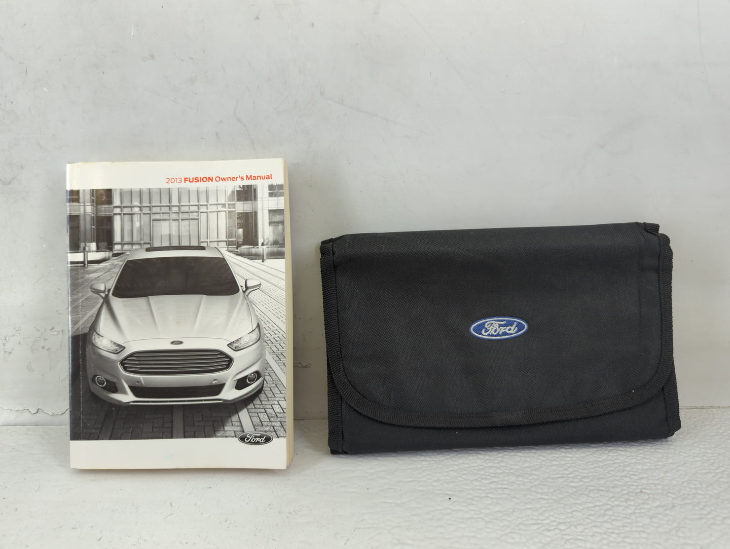 2013 Ford Fusion Owners Manual Book Guide P/N:DE5J 19A321 AA OEM Used Auto Parts - Oemusedautoparts1.com