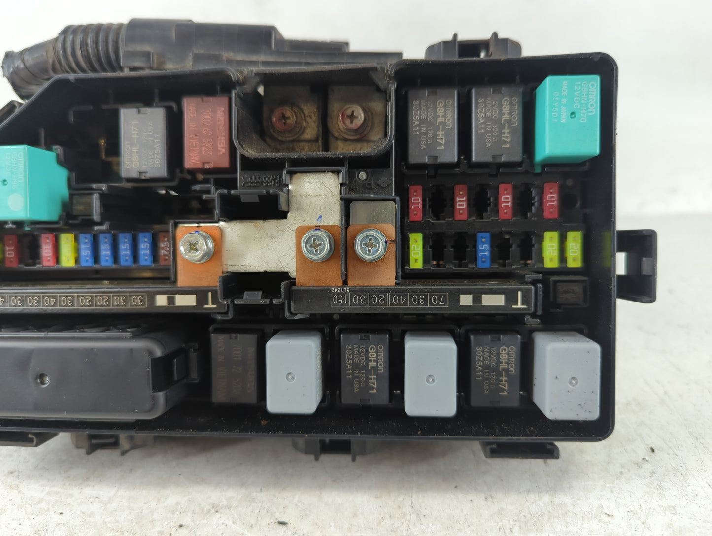 2016-2018 Honda Pilot Fusebox Fuse Box Panel Relay Module P/N:350RD04RRC 160223 TG7 A010 A0 Fits Fits 2016 2017 2018 OEM Used Auto Parts - Oemusedautoparts1.com