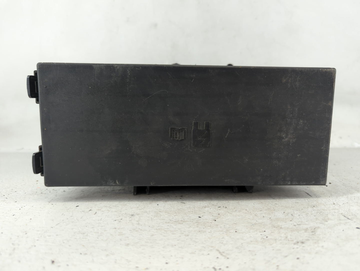 2012-2014 Ford Edge Fusebox Fuse Box Panel Relay Module P/N:BT4T-14A003-AA Fits Fits 2012 2013 2014 OEM Used Auto Parts - Oemusedautoparts1.com