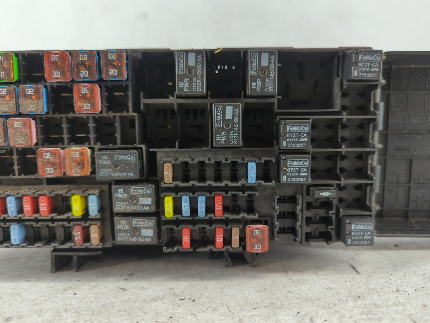 2012-2014 Ford Edge Fusebox Fuse Box Panel Relay Module P/N:BT4T-14A003-AA Fits Fits 2012 2013 2014 OEM Used Auto Parts - Oemusedautoparts1.com