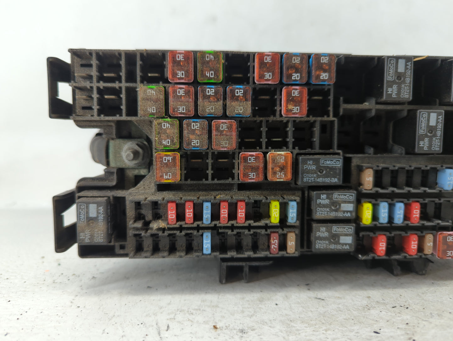 2012-2014 Ford Edge Fusebox Fuse Box Panel Relay Module P/N:BT4T-14A003-AA Fits Fits 2012 2013 2014 OEM Used Auto Parts - Oemusedautoparts1.com