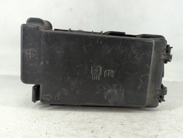 2007-2010 Ford Edge Fusebox Fuse Box Panel Relay Module P/N:7T4T-1453S-CD 7T4T-14A003-AA Fits Fits 2007 2008 2009 2010 OEM Used Auto Parts - Oemusedautoparts1.com
