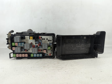 2007-2010 Ford Edge Fusebox Fuse Box Panel Relay Module P/N:7T4T-1453S-CD 7T4T-14A003-AA Fits Fits 2007 2008 2009 2010 OEM Used Auto Parts