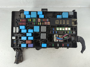 2014-2020 Toyota Tundra Fusebox Fuse Box Panel Relay Module P/N:9225 N0A1 82661-0C321 Fits Fits 2014 2015 2016 2017 2018 2019 2020 OEM Used Auto Parts