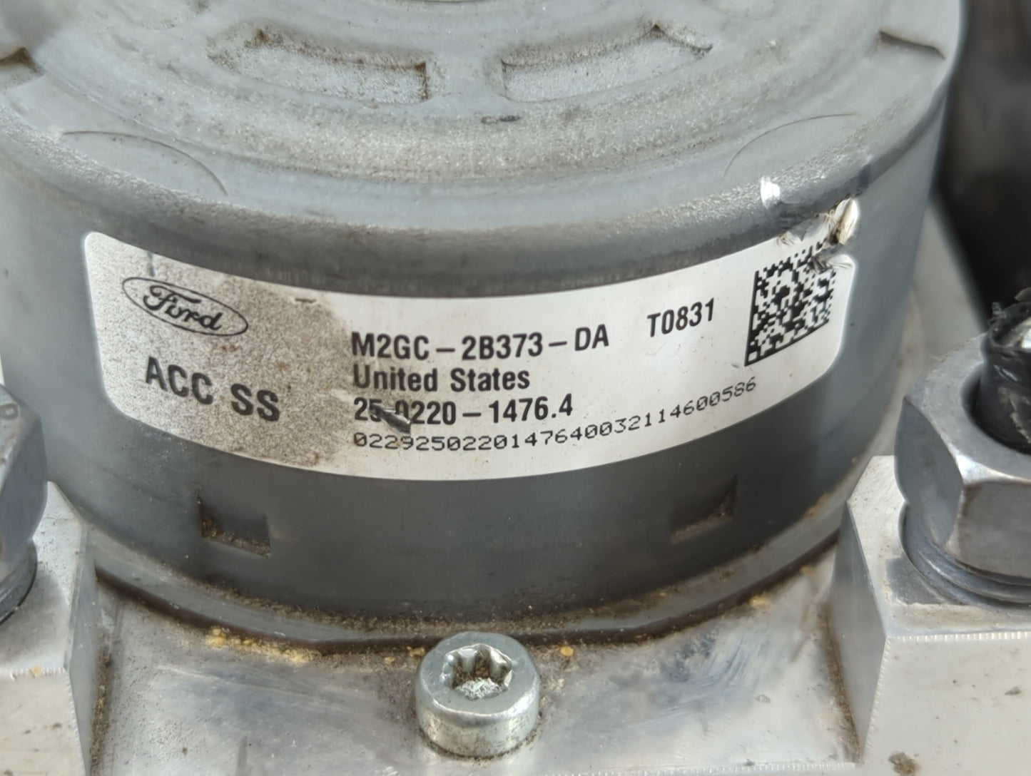 2019-2020 Ford Edge ABS Pump Control Module Replacement P/N:M2GC-2B373-DA Fits Fits 2019 2020 OEM Used Auto Parts - Oemusedautoparts1.com