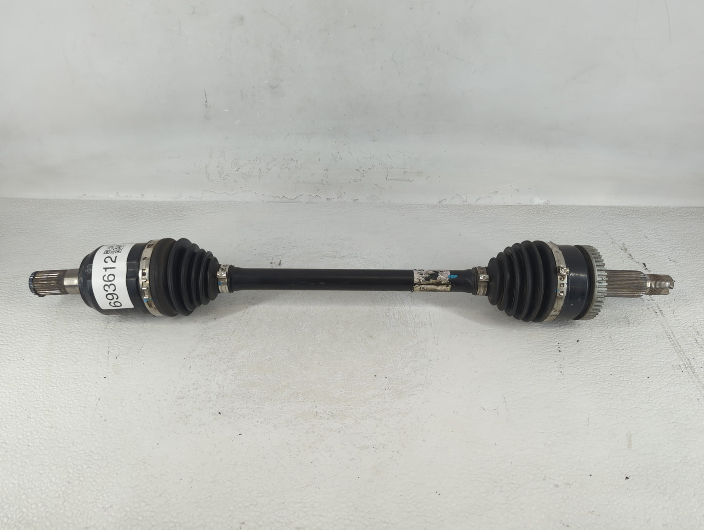 2018 Kia Sportage Axle Shaft Front Driver Cv C/v - Oemusedautoparts1.com
