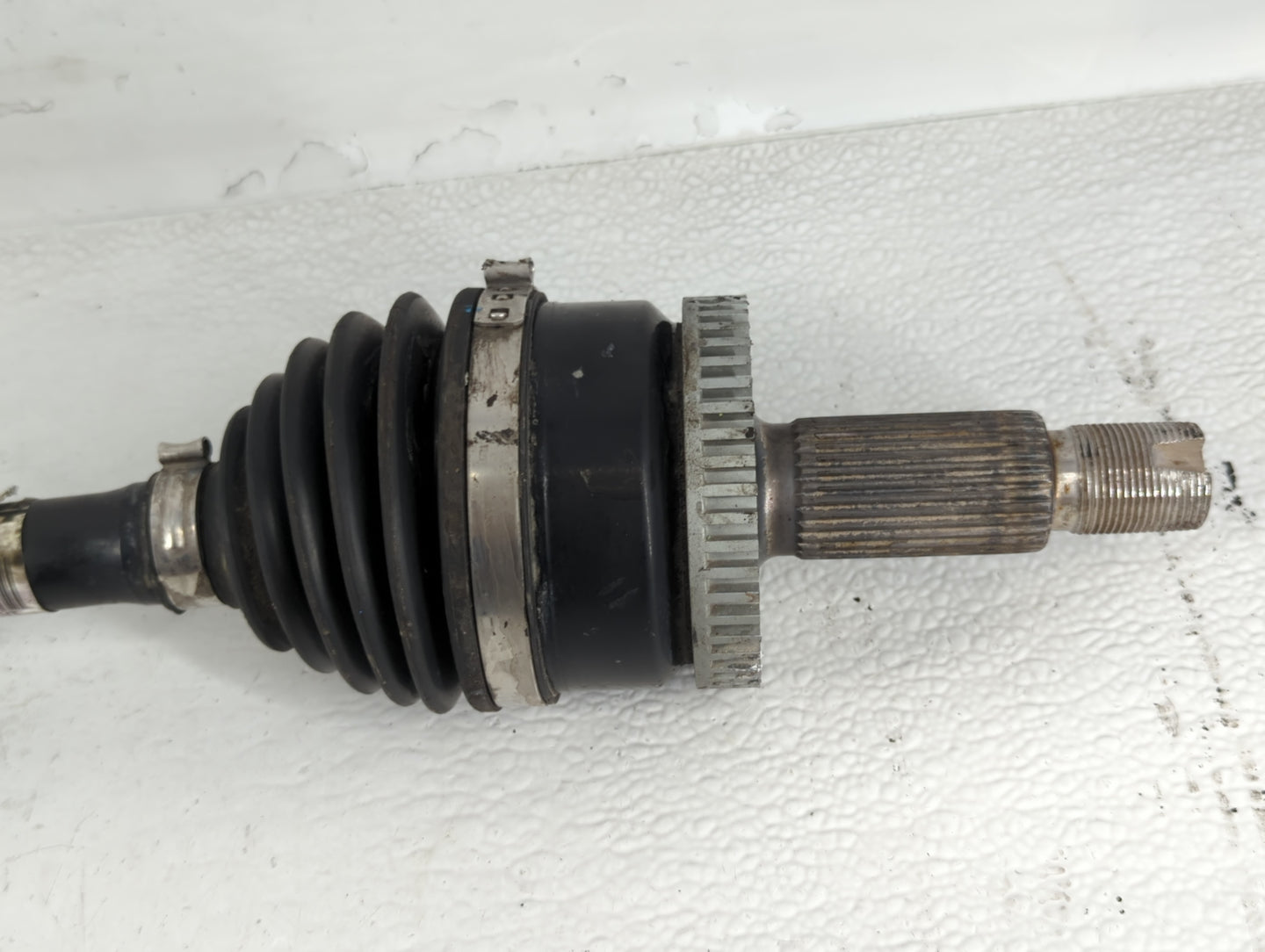 2018 Kia Sportage Axle Shaft Front Driver Cv C/v - Oemusedautoparts1.com