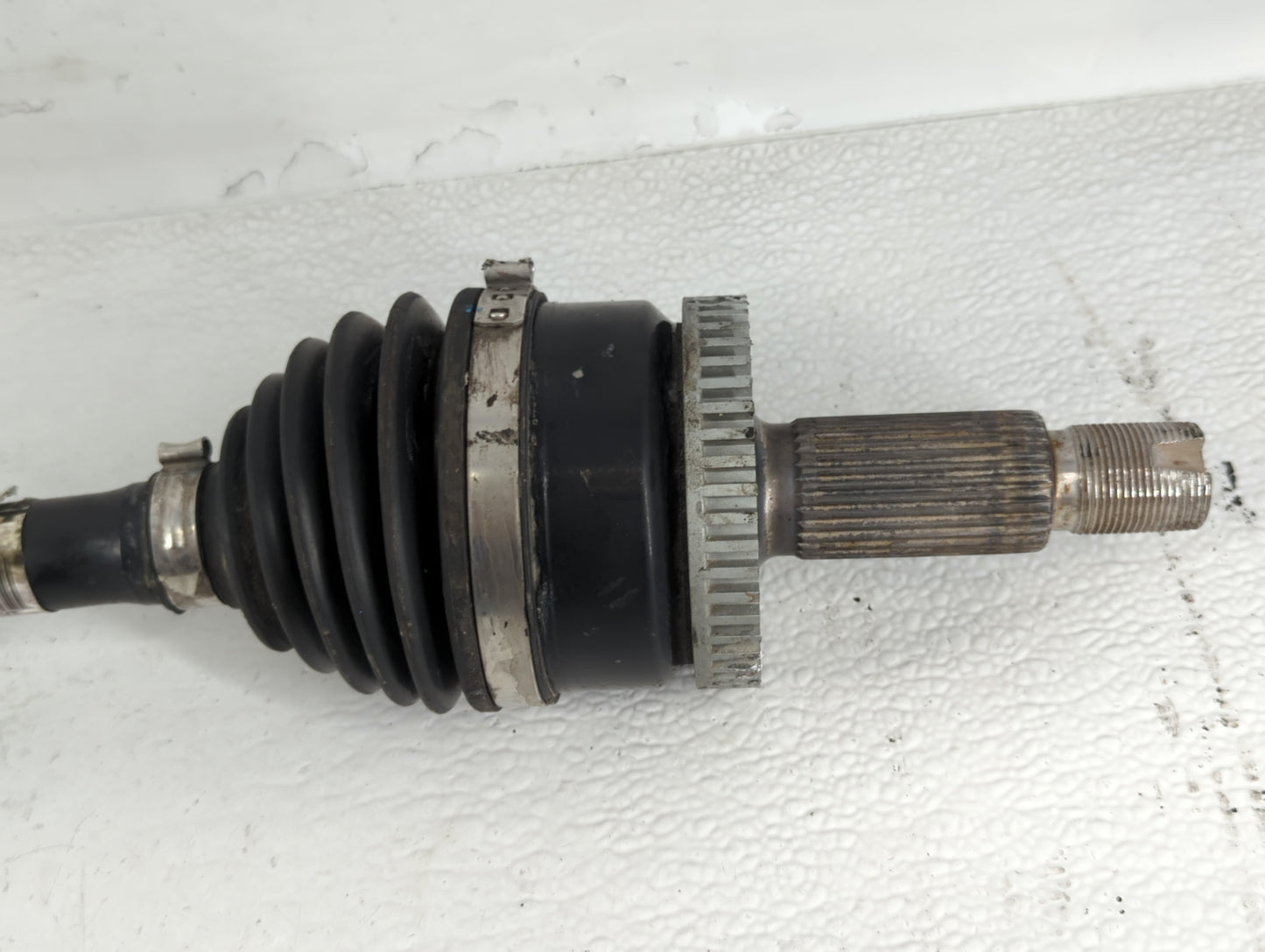 2018 Kia Sportage Axle Shaft Front Driver Cv C/v - Oemusedautoparts1.com